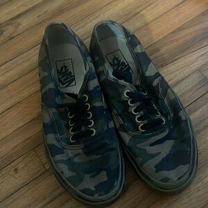 Vans Green Camouflage Athletic Shoes